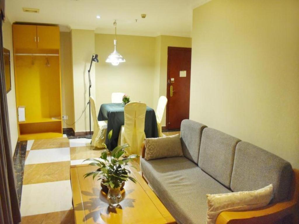 Greentree Inn Guangzhou Panyu Chimelong Happy World Business Hotel Exterior foto
